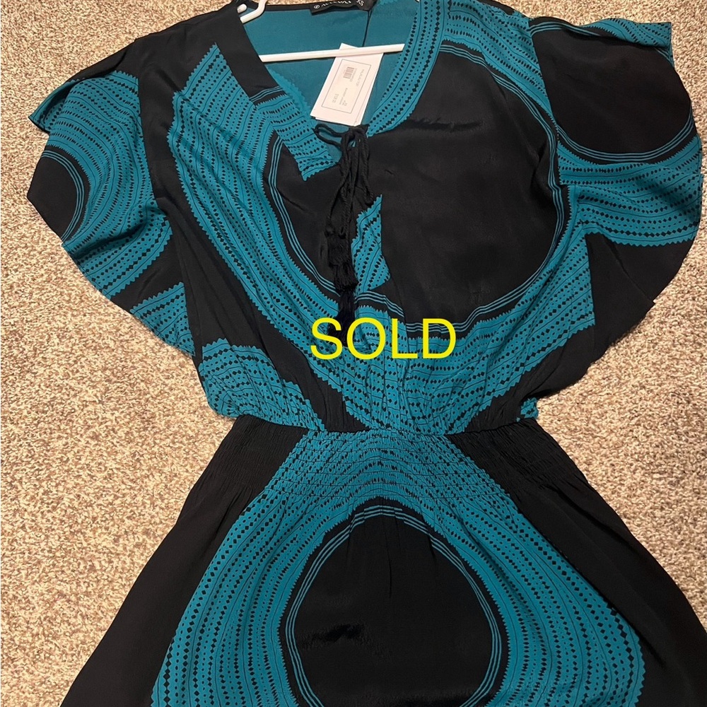 NWT teal & black manaola kalalau top, size XS (runs more like a sm/med)